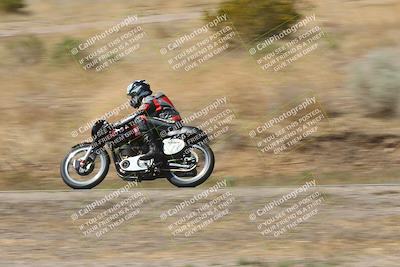 media/Apr-20-2025-AHRMA (Sun) [[393a79c373]]/Race/Group 2/Turn 4b/